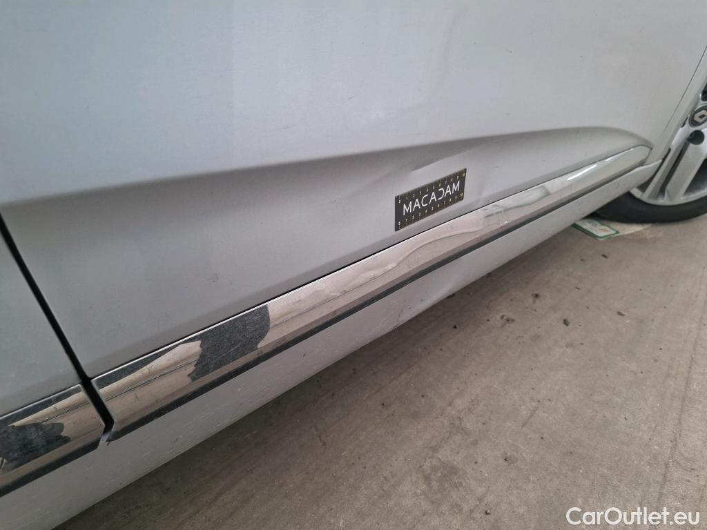 Renault  Clio  V Business 1.6 E-TECH Hybrid 140CV BVA6 E6d #26