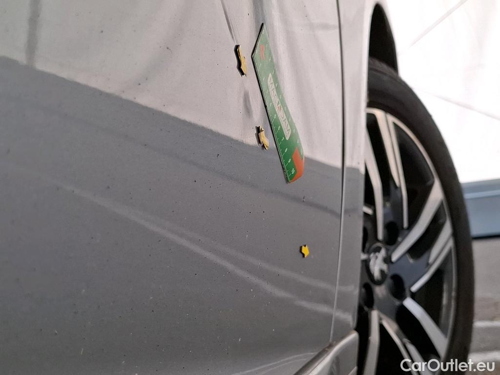  Peugeot  208  Allure 1.5 HDi 100CV BVM6 E6d #83