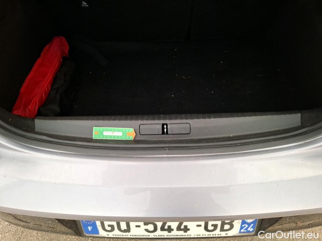  Peugeot  208  Allure 1.5 HDi 100CV BVM6 E6d #114