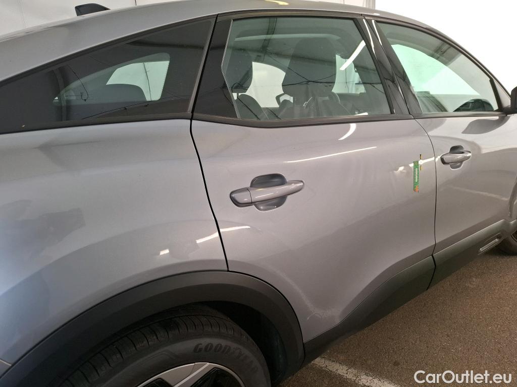  Citroen  C4  Berline Feel Pack 1.2 PureTech 130CV BVA8 6E #37