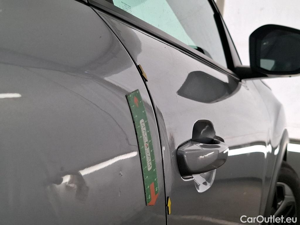  Citroen  C4  Berline Feel Pack 1.2 PureTech 130CV BVA8 6E #6