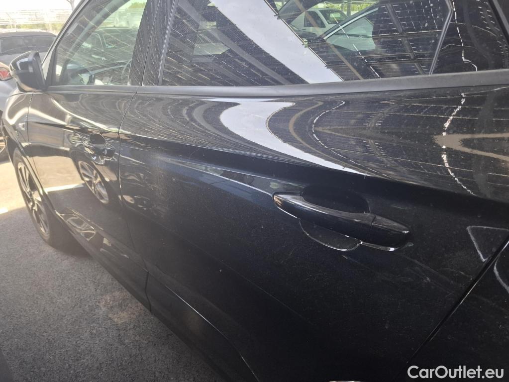  Opel   Grandland X Grandland X Elegance Business 1.5 130CV BVA8 E6d #43