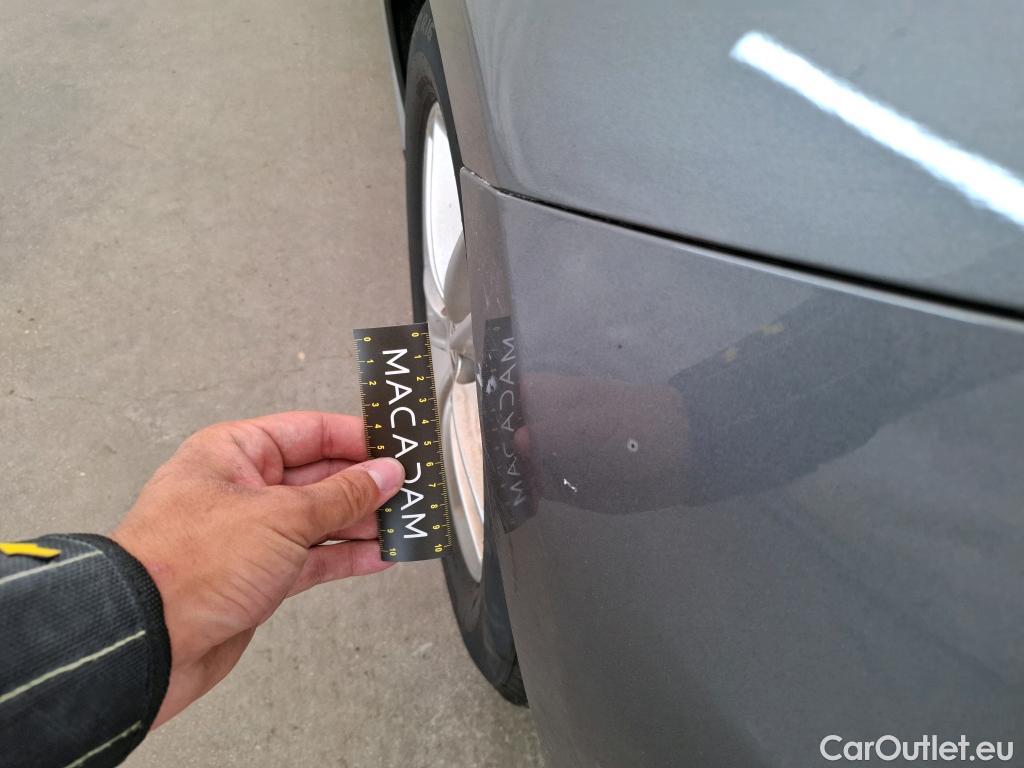  Mercedes  A-Klasse MERCEDES-BENZ Classe A 5p Berline A 180 d Business Line 7G-DCT #17