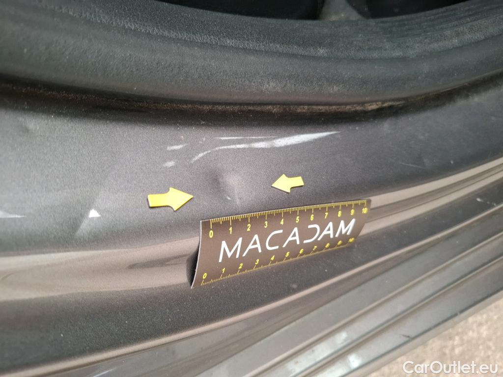 Mercedes  A-Klasse MERCEDES-BENZ Classe A 5p Berline A 180 d Business Line 7G-DCT #25