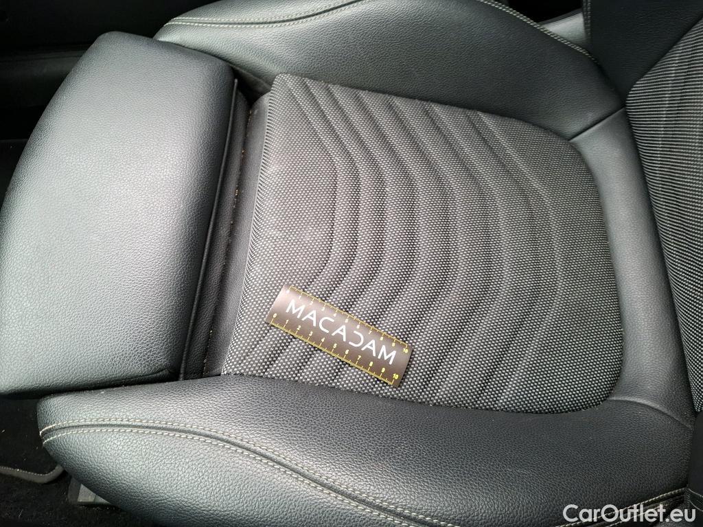  Mercedes  A-Klasse MERCEDES-BENZ Classe A 5p Berline A 180 d Business Line 7G-DCT #38