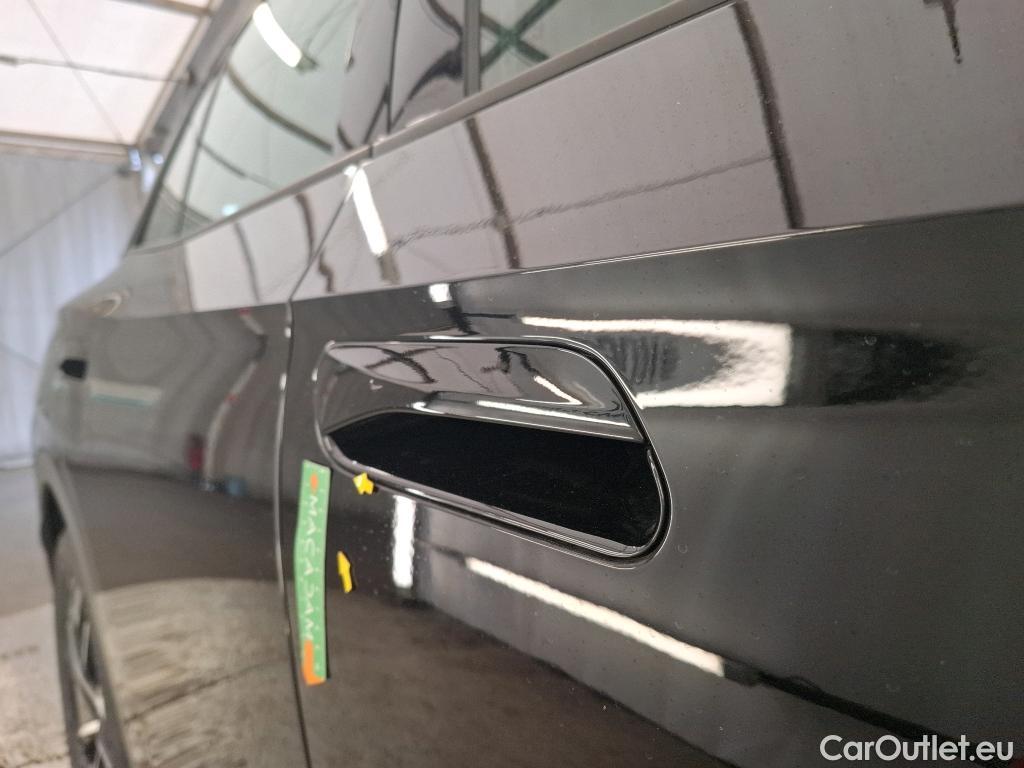  Volkswagen  ID.4 VOLKSWAGEN  / 2020 / 5P / SUV 77 kWh 174ch Pro Business #10