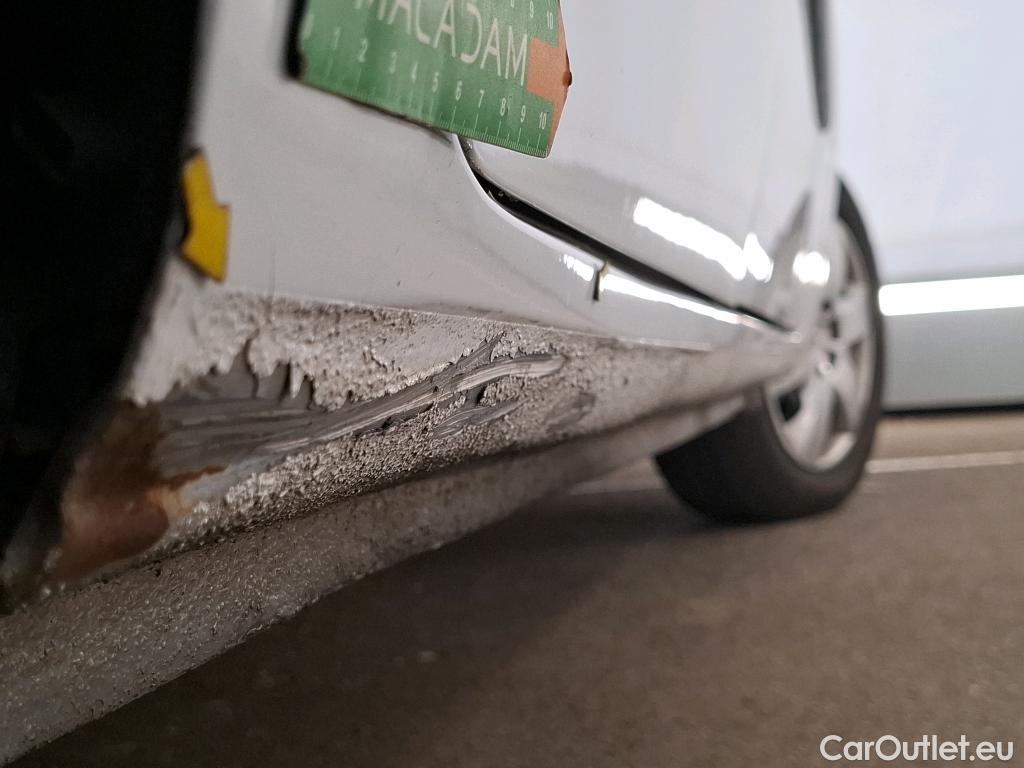  Renault  Kangoo  Express Grand Confort (L1) 1.5 dCi 75CV BVM5 E6 #51