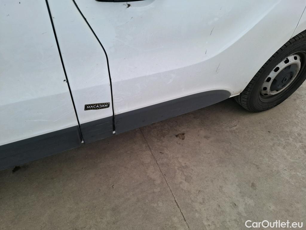  Renault  Trafic RENAULT  / 2021 / 4P / Fourgon tôlé CA CF L2H1 3T Blue dCi 150 #61