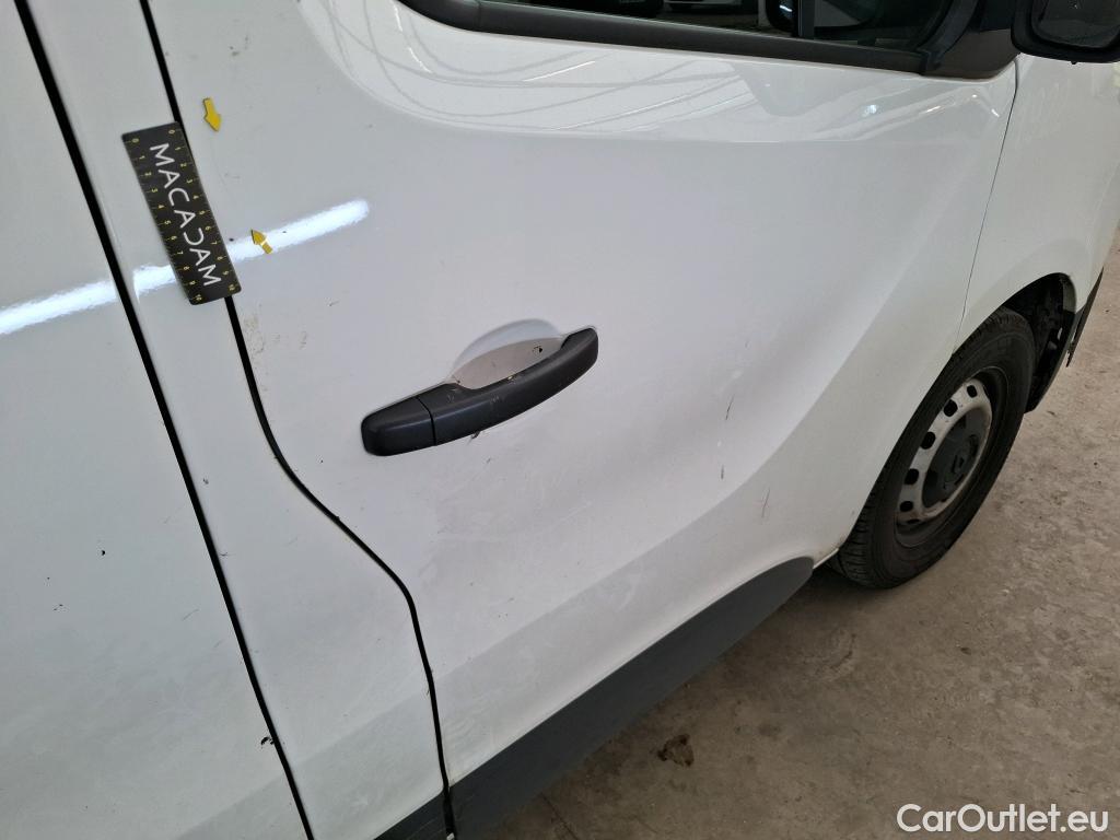  Renault  Trafic RENAULT  / 2021 / 4P / Fourgon tôlé CA CF L2H1 3T Blue dCi 150 #23