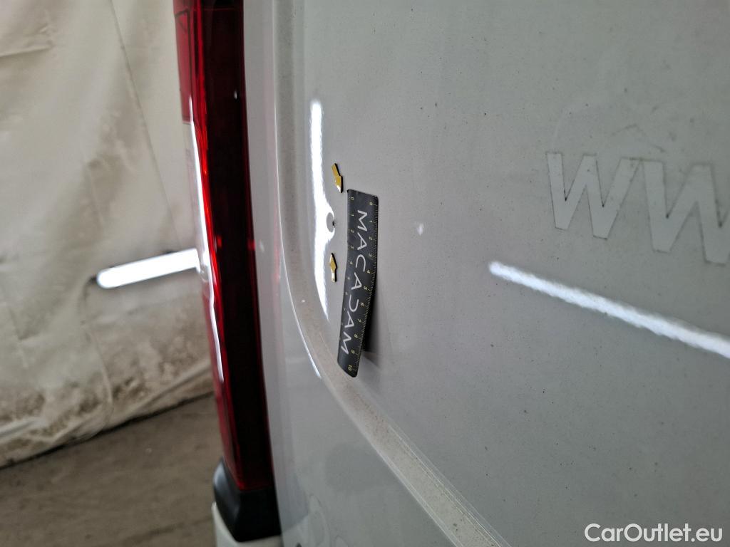  Renault  Trafic RENAULT  / 2021 / 4P / Fourgon tôlé CA CF L2H1 3T Blue dCi 150 #13