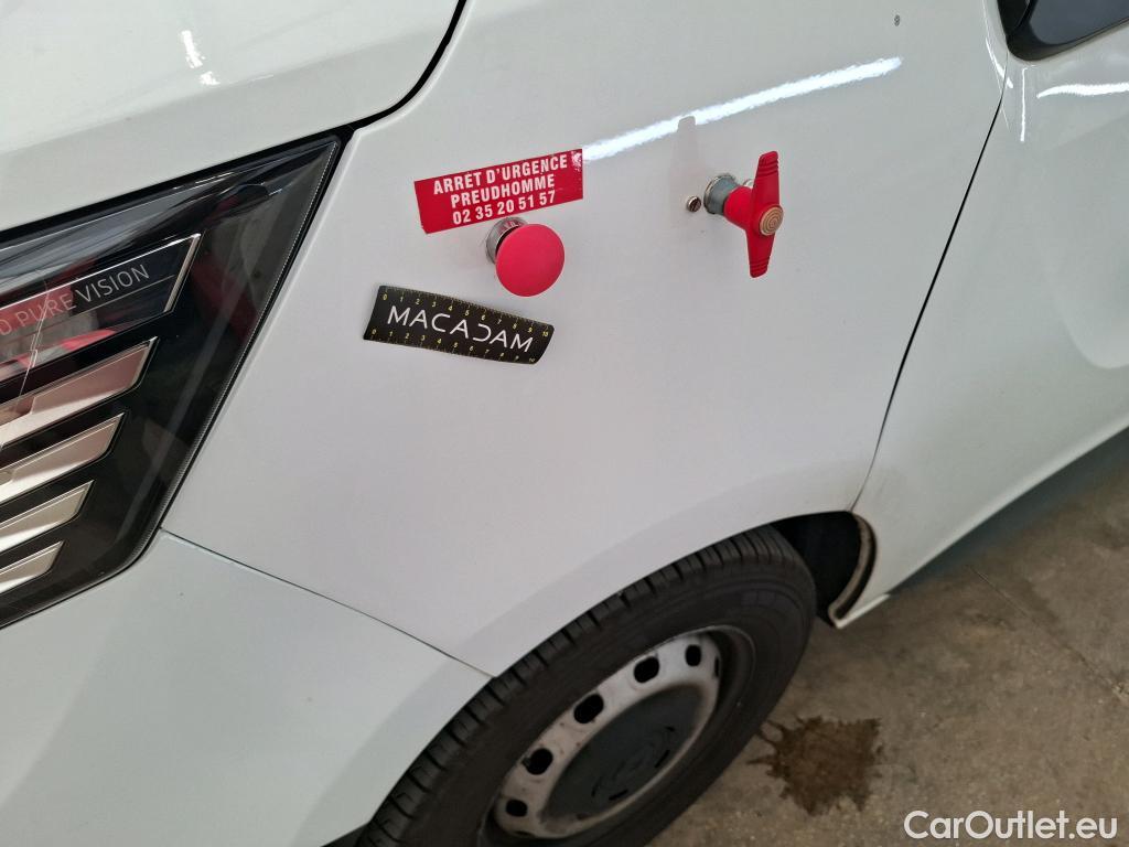  Renault  Trafic RENAULT  / 2021 / 4P / Fourgon tôlé CA CF L2H1 3T Blue dCi 150 #9