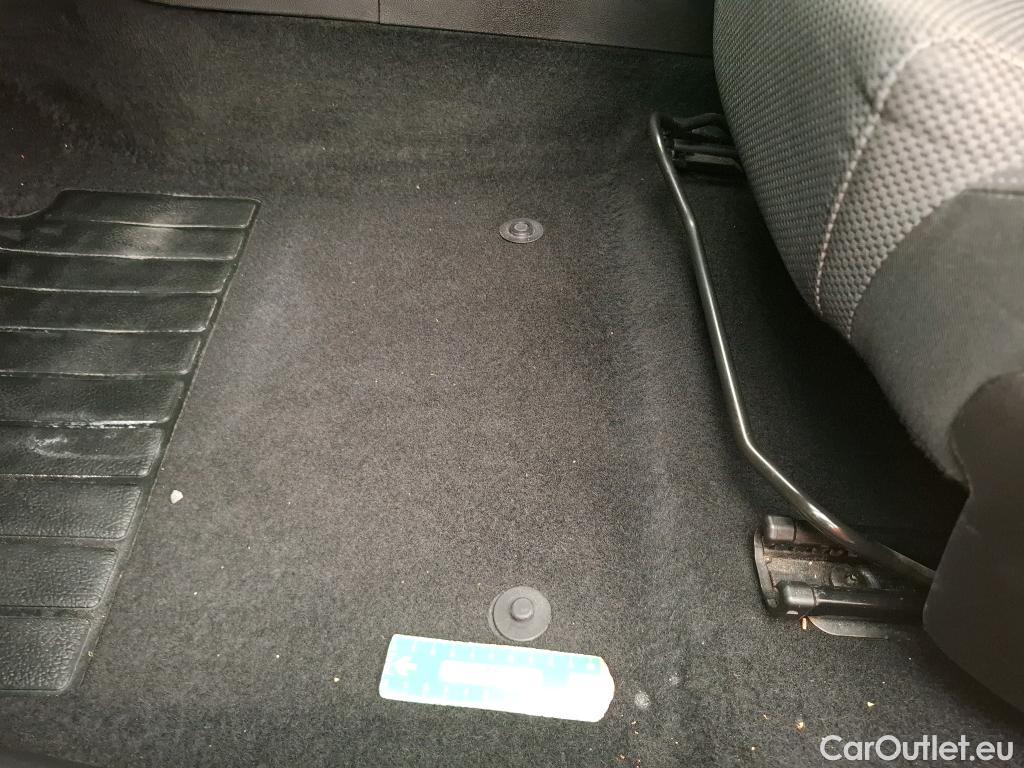  Renault  Megane  IV Berline 5pt. Société Air Nav 1.5 dCi 90CV BVM6 E6 #31