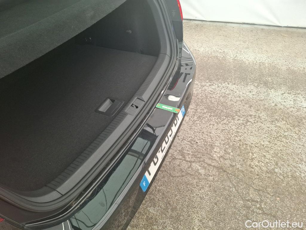  Volkswagen  Golf  VII Berline Trendline BMT/Start-Stopp 1.6 TDI 115CV BVA7 E6dT #4