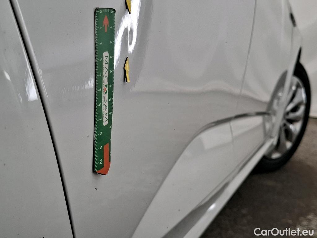  Renault  Megane  IV Berline 5pt. Société Air Nav 1.5 dCi 90CV BVM6 E6 #34