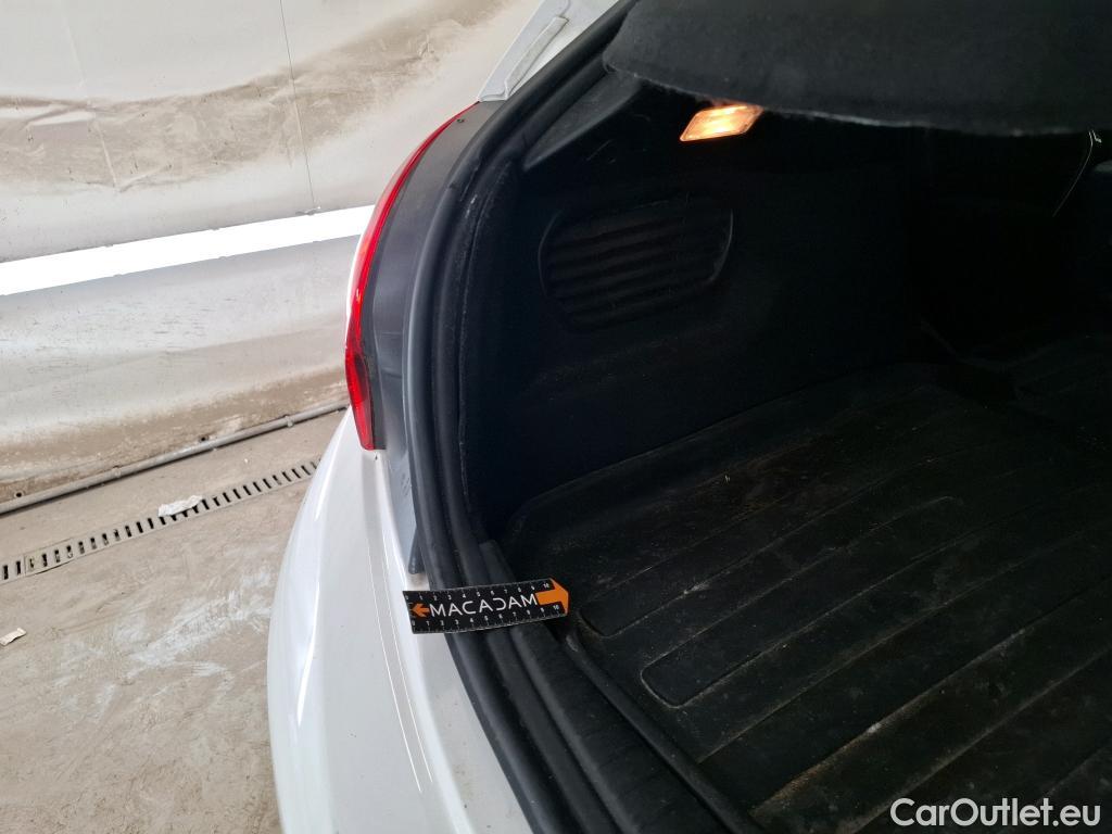  Peugeot  208  Affaire Premium Pack 1.5 HDi 100CV BVM5 E6dT #29