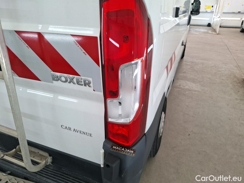  Peugeot  Boxer PEUGEOT  / 2014 / 4P / Fourgon tôlé BlueHDi S&S 140 S&S PREMIUM 333 L3H2 #17