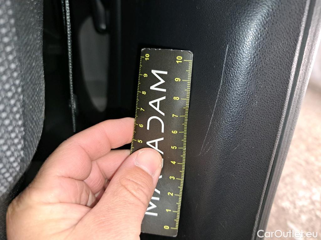  Citroen  C3 CITROEN  Société  2020  5P  Berline  VU BlueHDi 100 BVM6 Feel Nav #12