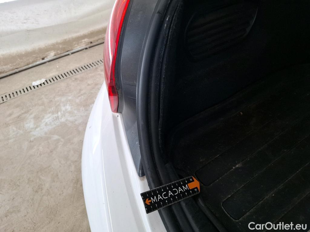  Peugeot  208  Affaire Premium Pack 1.5 HDi 100CV BVM5 E6dT #30