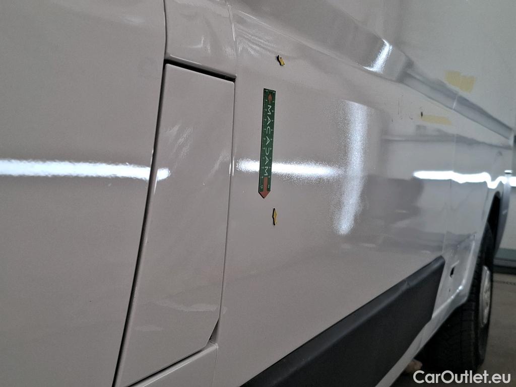  Peugeot  Boxer PEUGEOT  VU 4p Fourgon 2.0 BLUEHDI 160 S&S PREMIUM PA 335 L3H3 #9