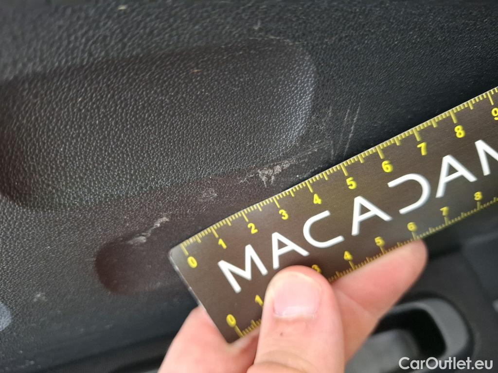  Citroen  C3  Société Feel Nav 1.5 BlueHDI 100CV BVM5 E6dT #10