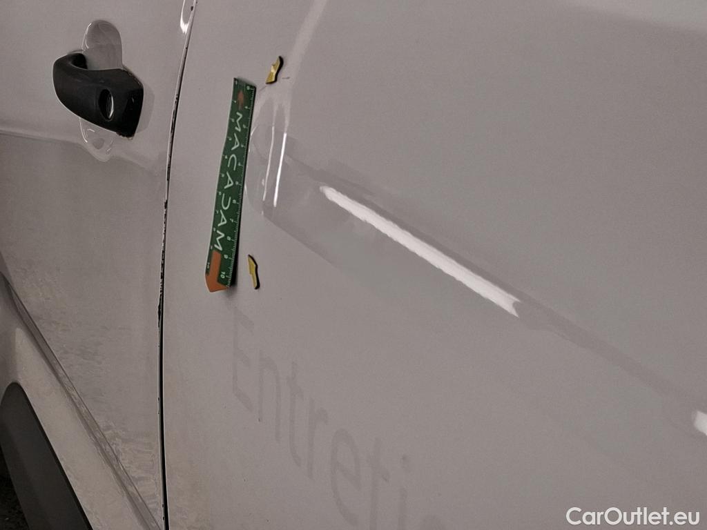  Citroen  Berlingo  Fourgon Club M 650 1.5 BlueHDi 75CV BVM5 E6dT #29