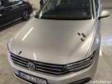  Volkswagen  Passat Volkswagen  Variant 2.0 TDI EVO 150 KM DSG Business 5d #35