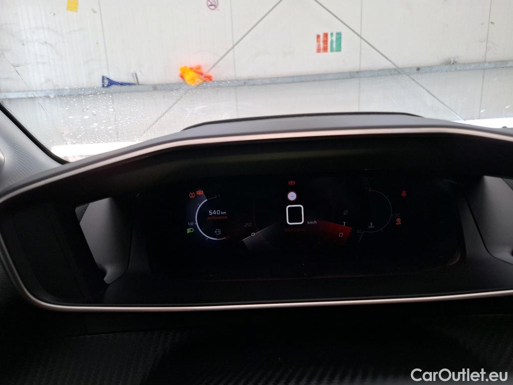  Peugeot  208  Allure Business 1.2 PureTech 100CV BVM6 E6d #37