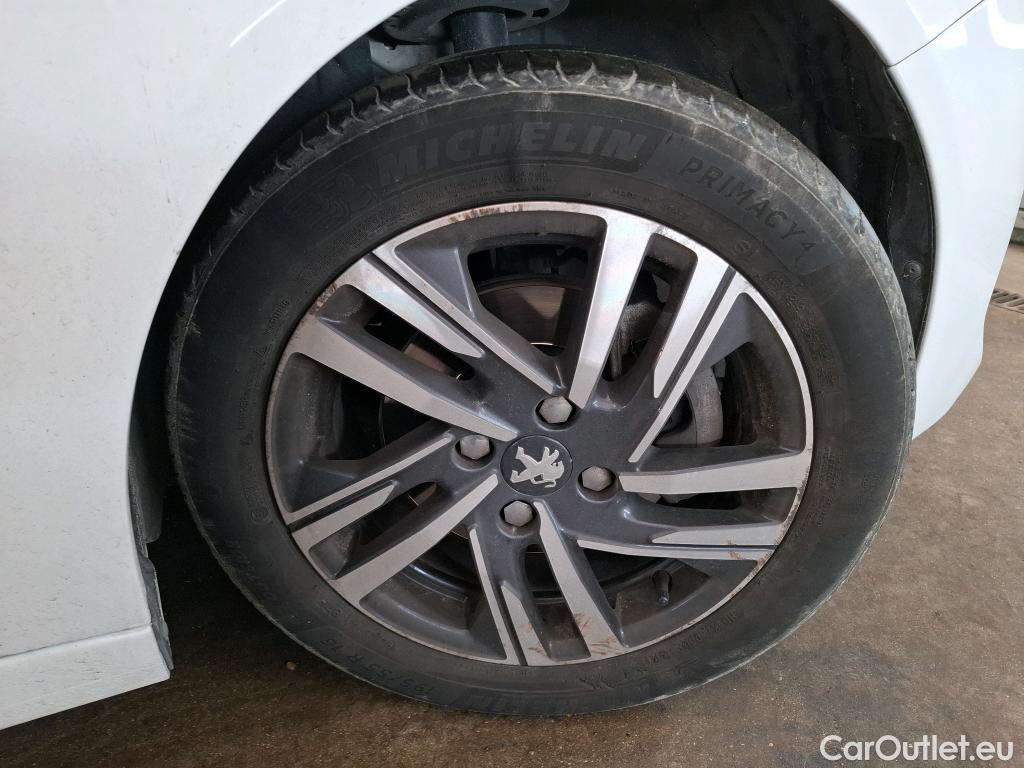  Peugeot  208  Allure Business 1.2 PureTech 100CV BVM6 E6d #16