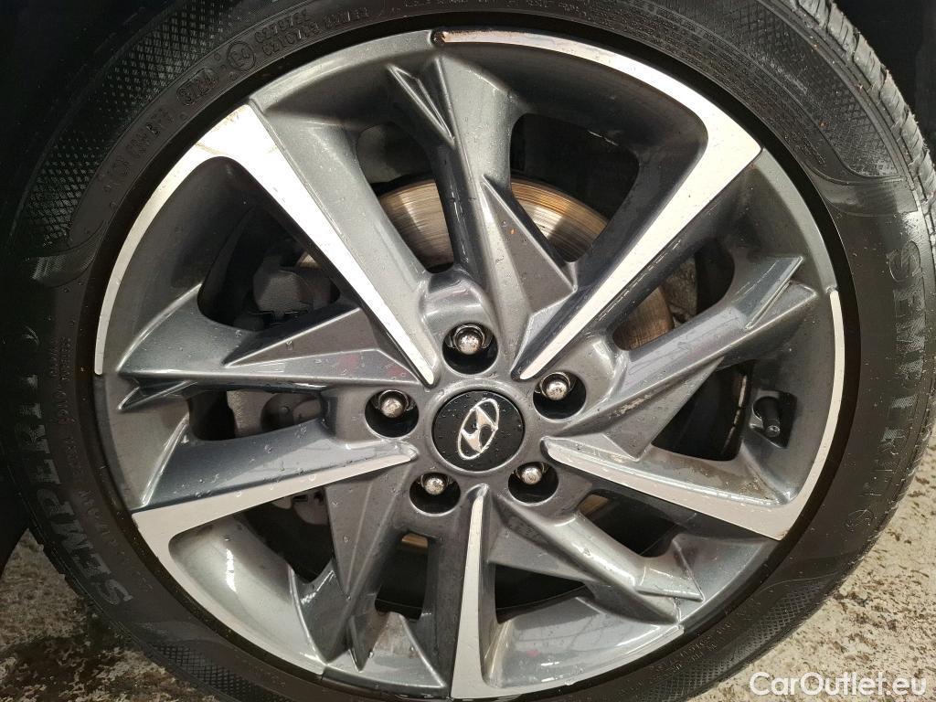  Hyundai  i30 HYUNDAI  / 2020 / 5P / Berline 1.0 T-GDI 120 DCT-7 MHEV CREATIVE #19