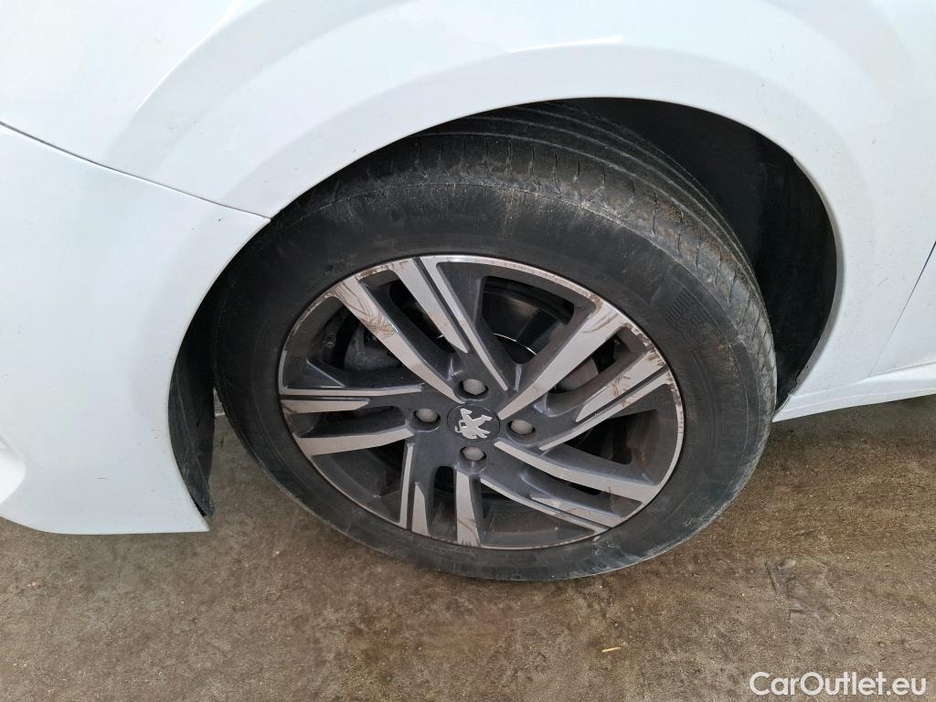  Peugeot  208  Allure Business 1.2 PureTech 100CV BVM6 E6d #18