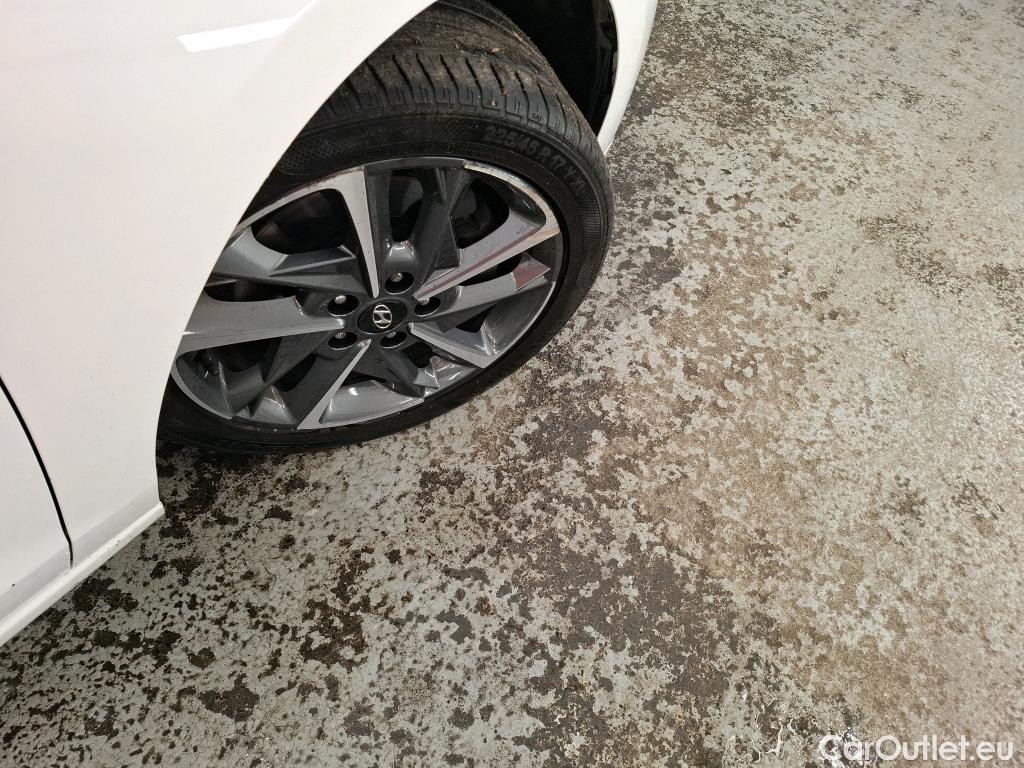  Hyundai  i30 HYUNDAI  / 2020 / 5P / Berline 1.0 T-GDI 120 DCT-7 MHEV CREATIVE #23