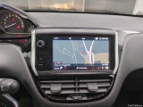  Peugeot  208  Signature 1.2 PureTech 80CV BVM5 E6dT #13