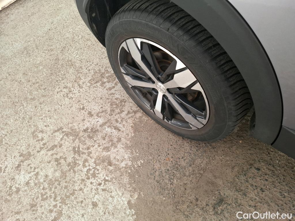  Peugeot  3008  Allure 1.2 PureTech 130CV BVM6 E6d #12
