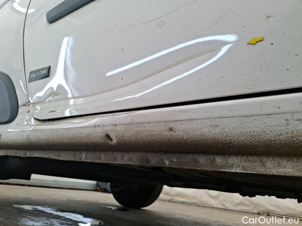  Renault  Kangoo  Express Maxi Extra (Série Spéciale) 1.5 #22