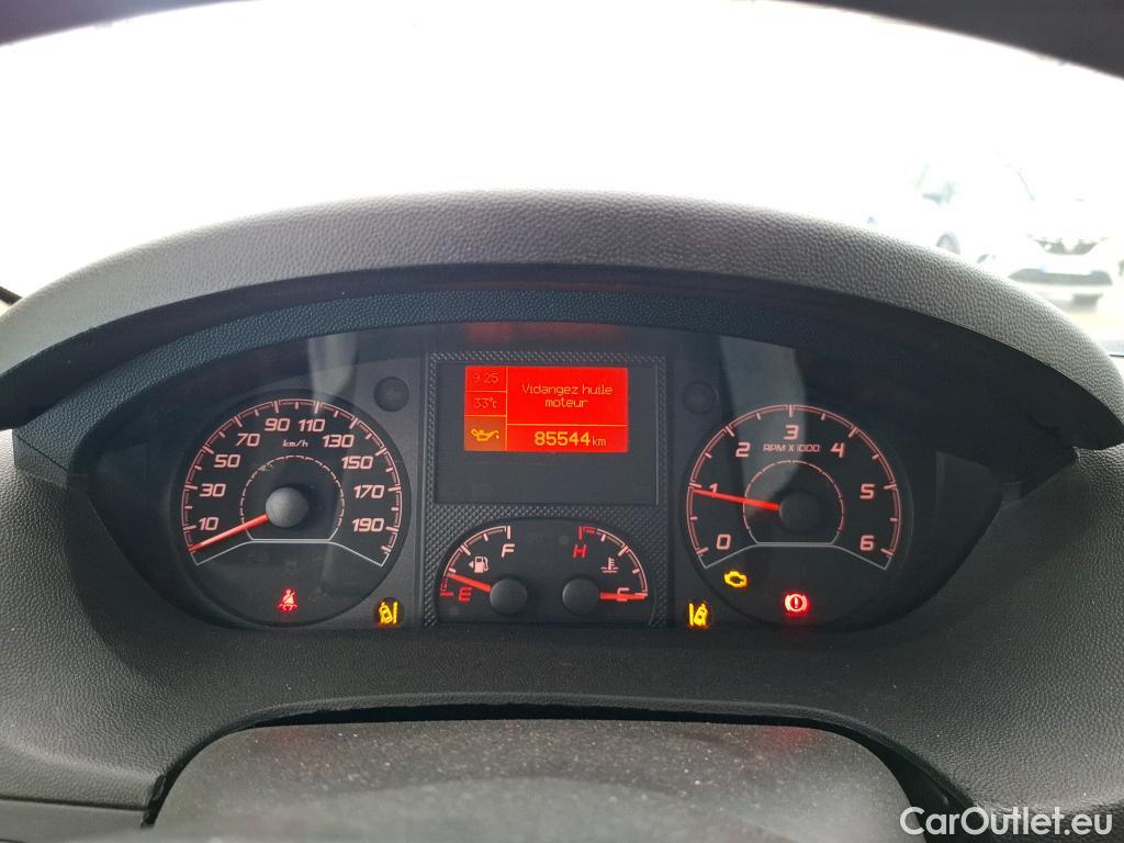  Peugeot  Boxer PEUGEOT  / 2014 / 4P / Fourgon tôlé BlueHDi S&S 120 ASPHALT 333 L1H2 #41