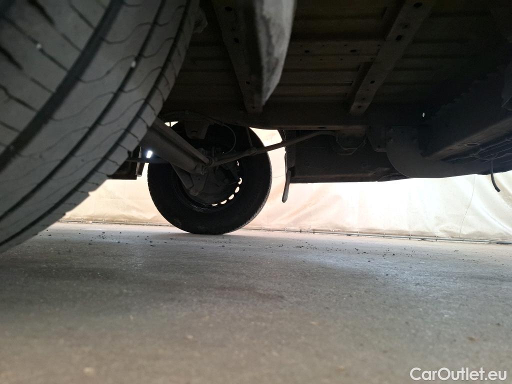 Volkswagen  Crafter  Fourgon e- 35 Fourgon mittellang Hochdach FWD 35kWh BVA #20