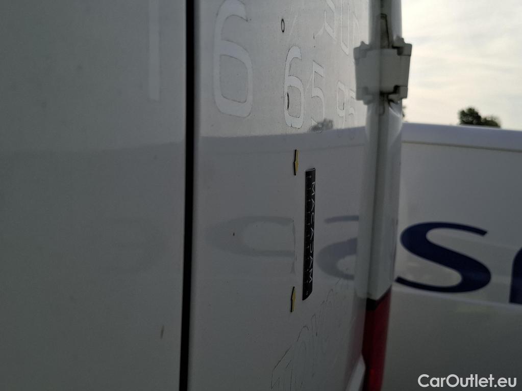  Peugeot  Boxer PEUGEOT  / 2014 / 4P / Fourgon tôlé BlueHDi S&S 120 ASPHALT 333 L1H2 #18