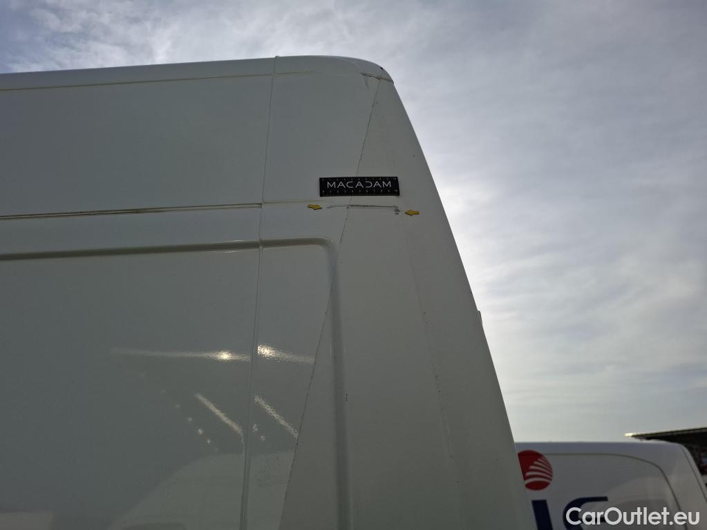  Peugeot  Boxer PEUGEOT  / 2014 / 4P / Fourgon tôlé BlueHDi S&S 120 ASPHALT 333 L1H2 #21