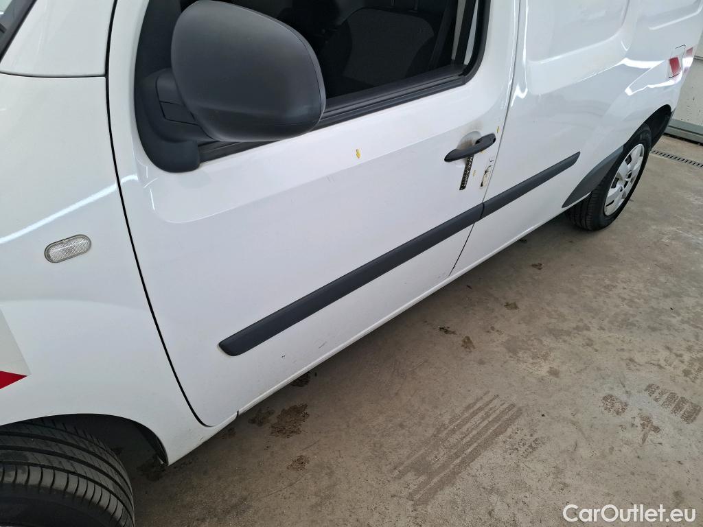  Renault  Kangoo  Express Maxi Extra (Série Spéciale) 1.5 #46