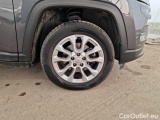  Jeep  Compass JEEP  / 2021 / 5P / SUV 1.5 TURBO MHEV T4 96KW LONGITUDE DDCT #17