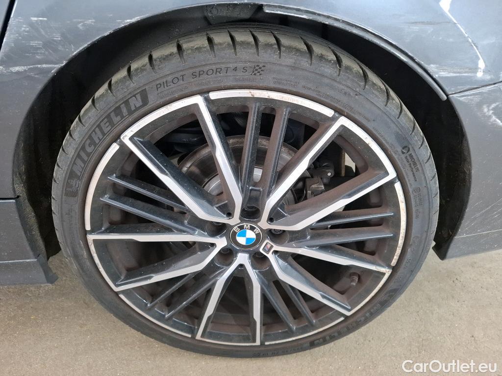  Bmw  Serie 2 BMW Série 2 Gran Coupé / 2019 / 4P / Berline 218I AUTO M Sport #64