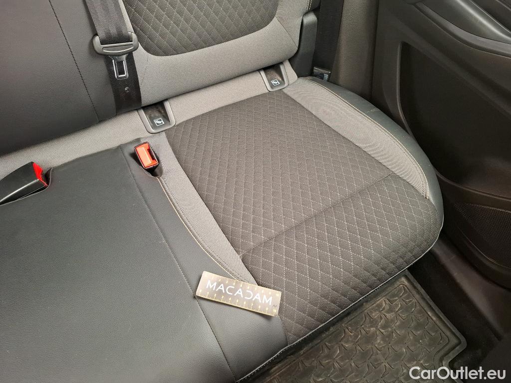  Opel   Grandland X Grandland X Elegance Business 1.5 130CV BVM6 E6d #19