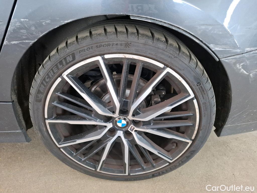  Bmw  Serie 2 BMW Série 2 Gran Coupé / 2019 / 4P / Berline 218I AUTO M Sport #37
