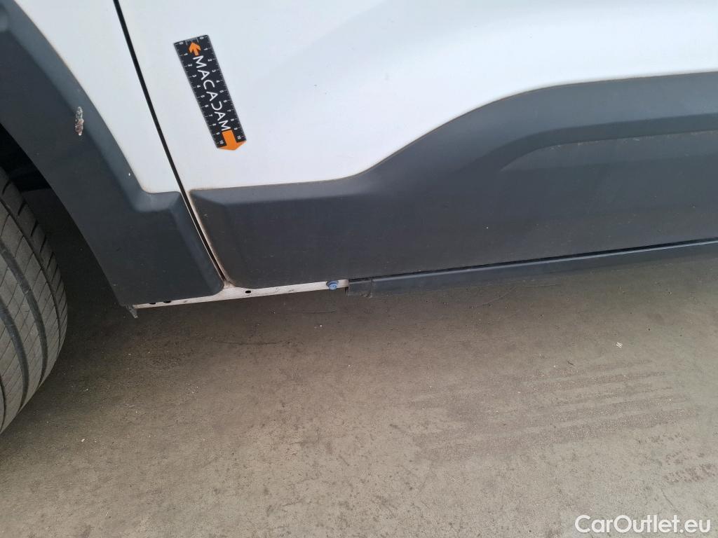  Peugeot  RIFTER  Active L1 1.2 PureTech 110 CV #4