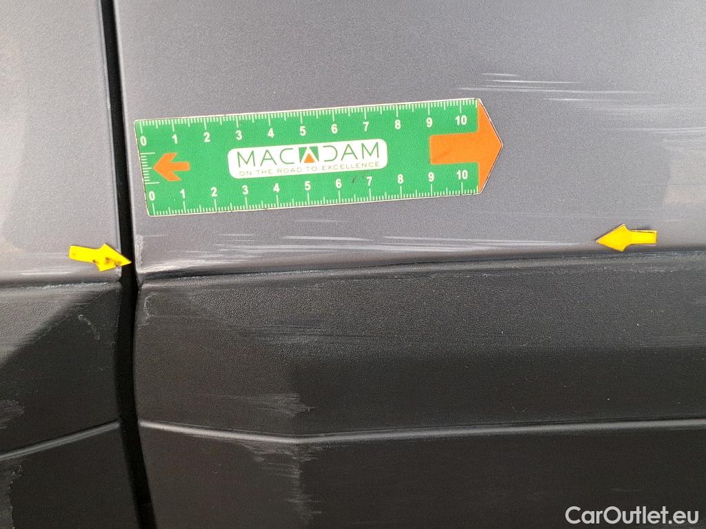  Peugeot  2008  (e-) Active Pack 50kWh BVA #29