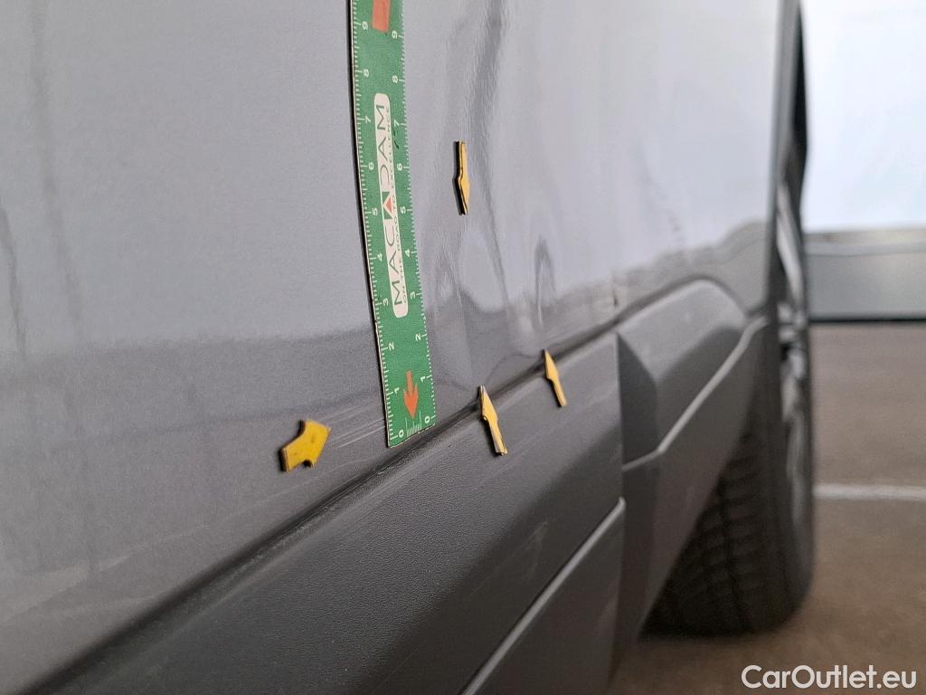  Peugeot  2008  (e-) Active Pack 50kWh BVA #17