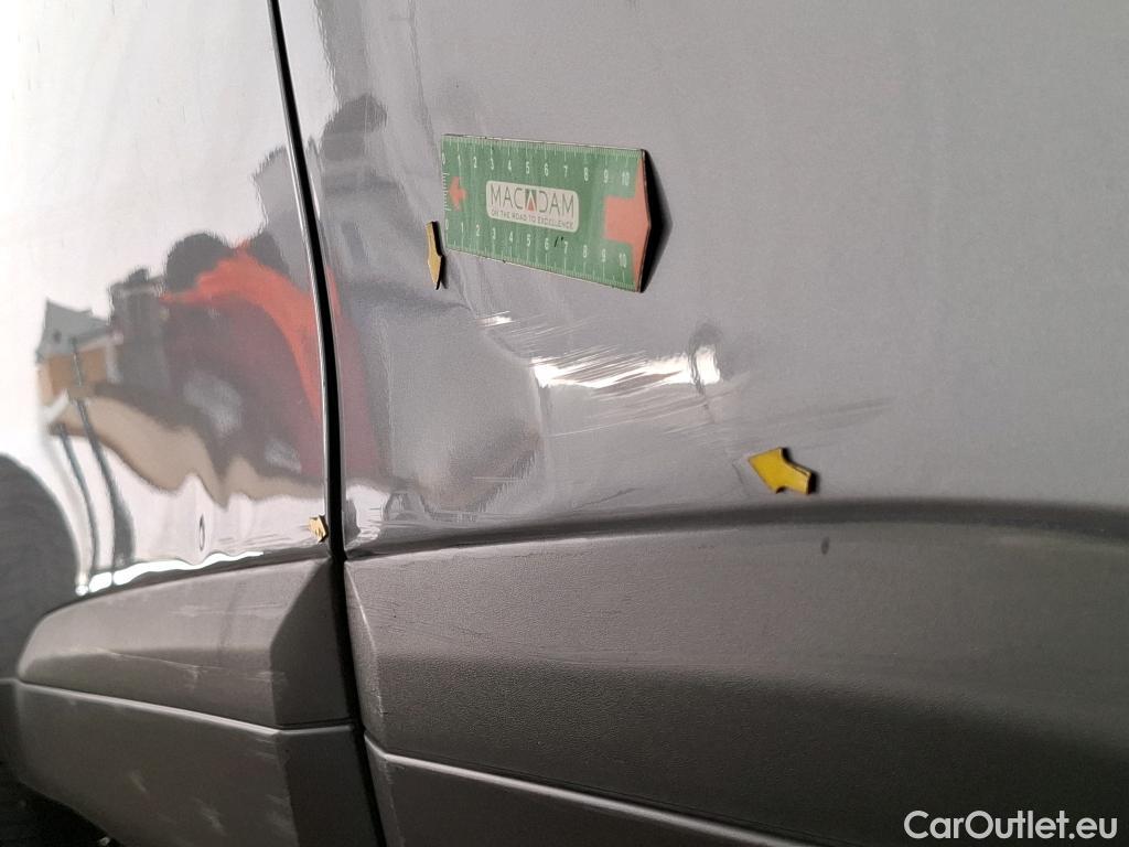  Peugeot  2008  (e-) Active Pack 50kWh BVA #23
