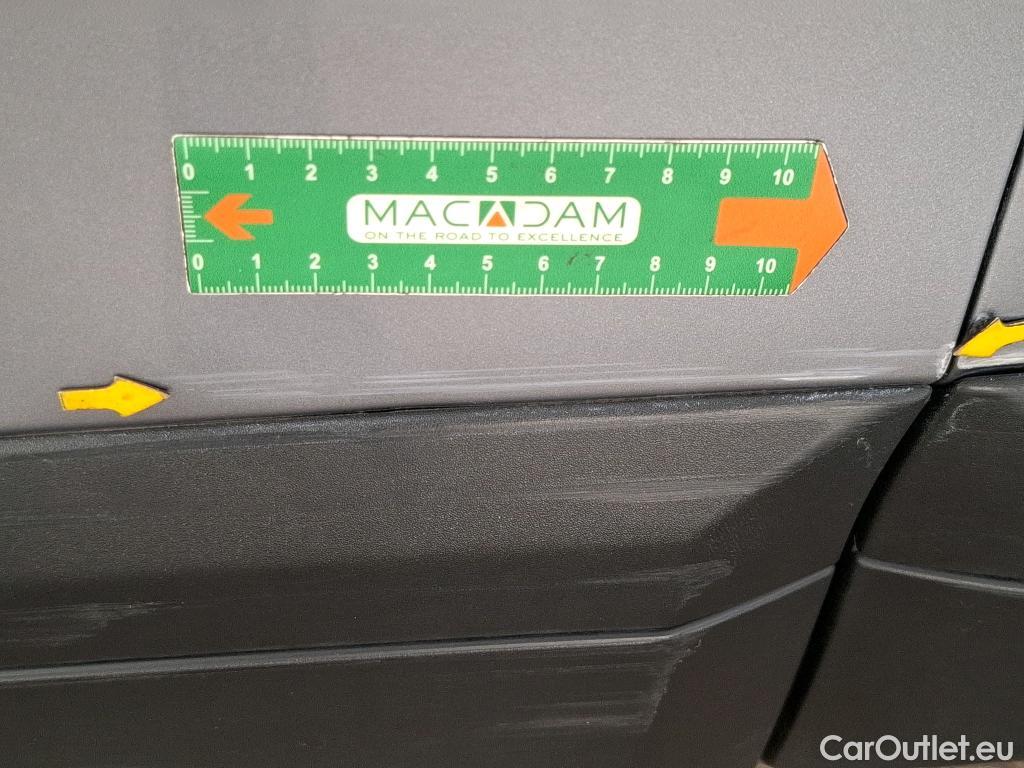  Peugeot  2008  (e-) Active Pack 50kWh BVA #19