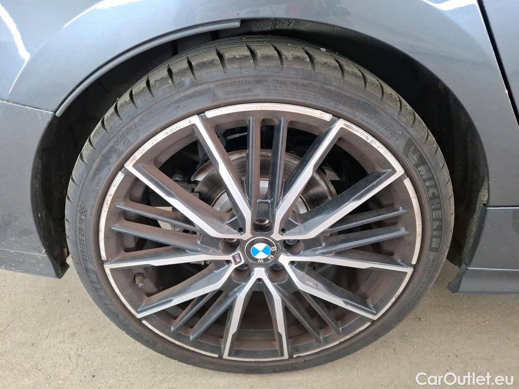  Bmw  Serie 2 BMW Série 2 Gran Coupé / 2019 / 4P / Berline 218I AUTO M Sport #41