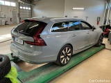 V90